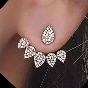 *BRAND NEW* Gold/Rhinestone Jacket Earrings